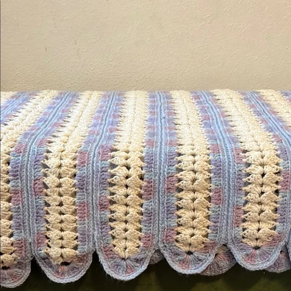 Pastel Crochet Blanket - Picture 3 of 9